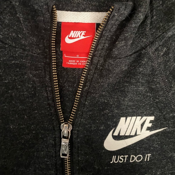 Nike zip up - Picture 3 of 4